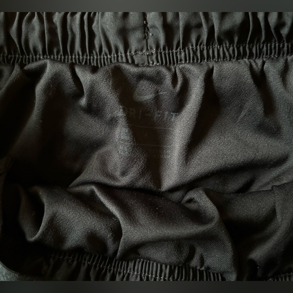 Small Dri-Fit Nike Run Shorts - Picture 3 of 3